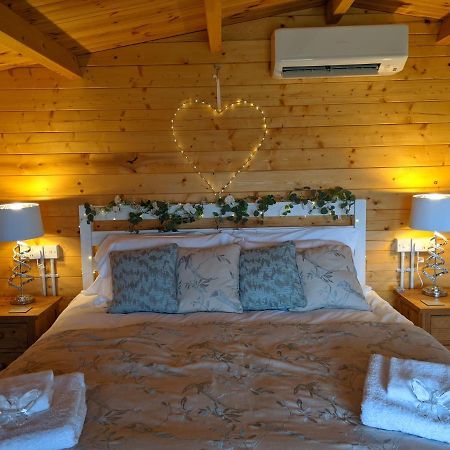 Foxhill Lodges Canterbury Eksteriør billede