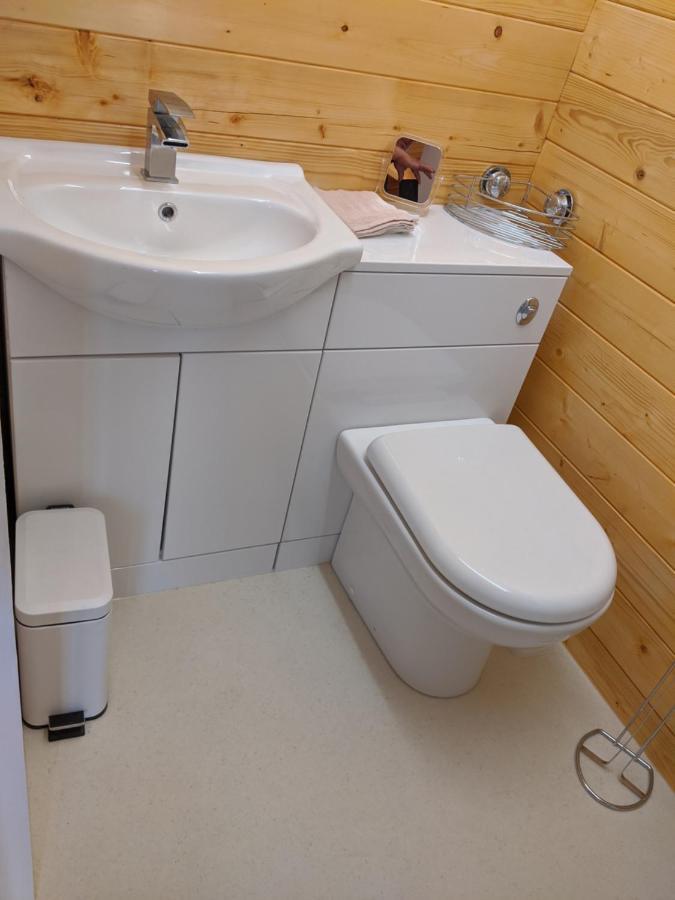 Foxhill Lodges Canterbury Eksteriør billede